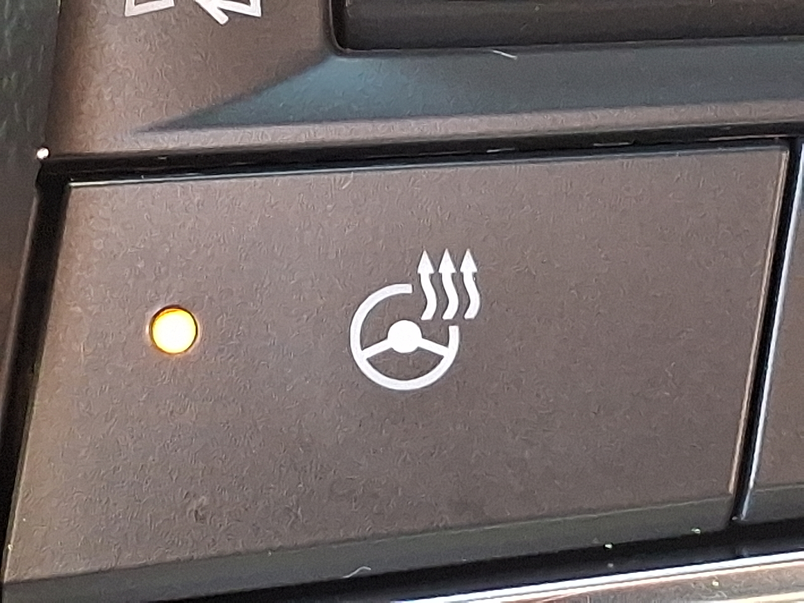 2026 Chevrolet Traverse AWD LT - Radiant Red Tintcoat - GNT exterior view 4