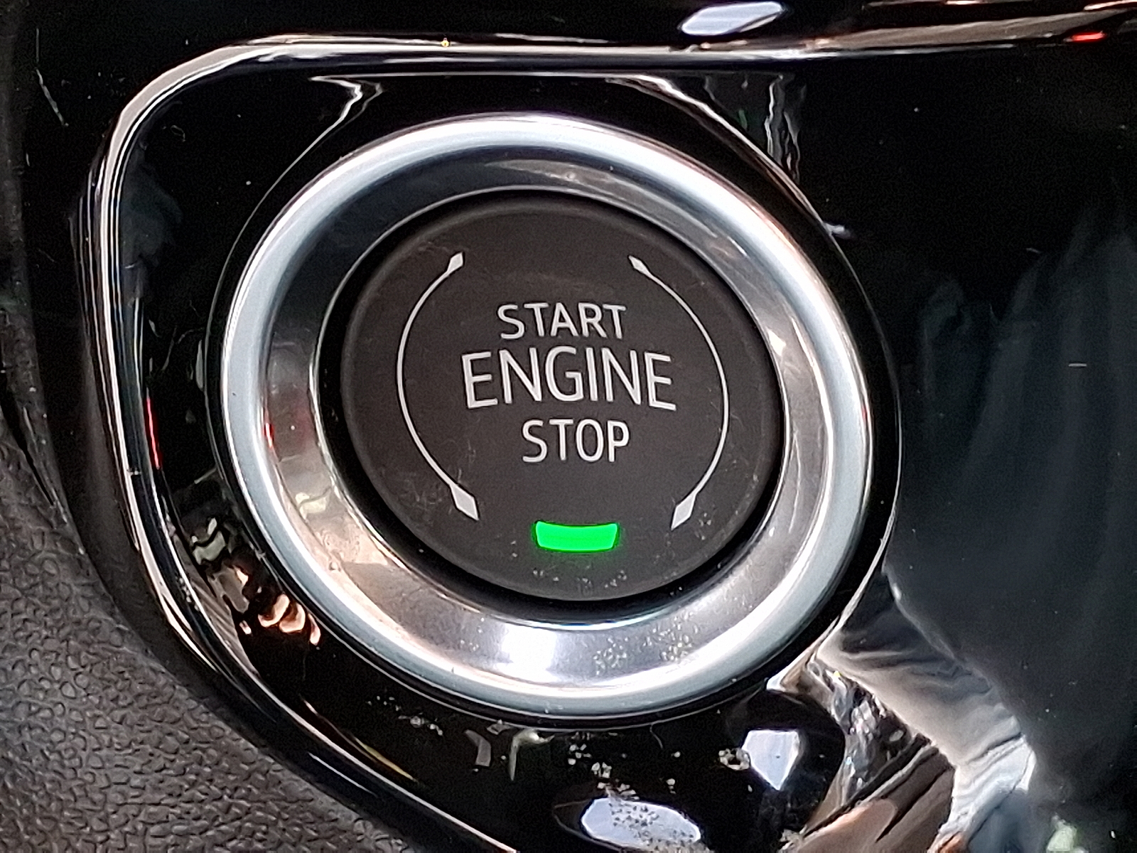 2026 Chevrolet Silverado 2500HD Crew Cab, Standard Bed, LT, 4WD - Sterling Gray Metallic - GXD exterior view 15