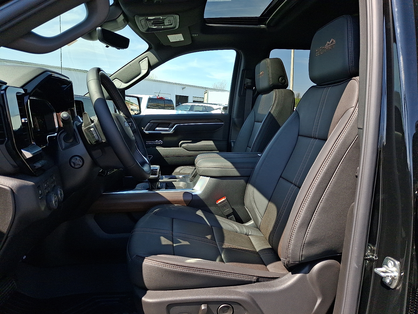 2026 Chevrolet Silverado 1500 4WD Crew Cab Short Bed High Country - Black - GBA exterior view 12