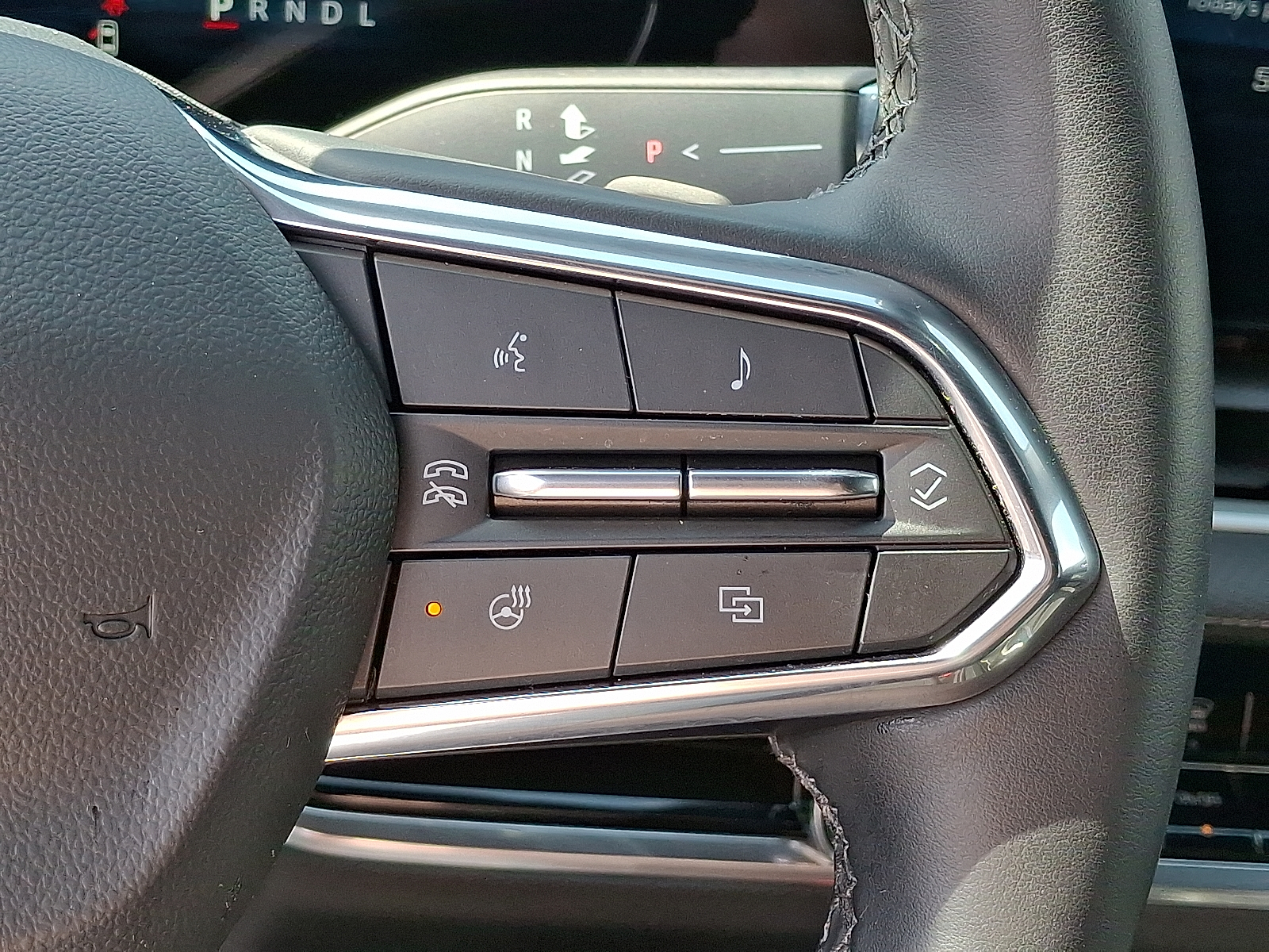 2025 Chevrolet Equinox AWD LT - Radiant Red Tintcoat - GNT exterior view 20