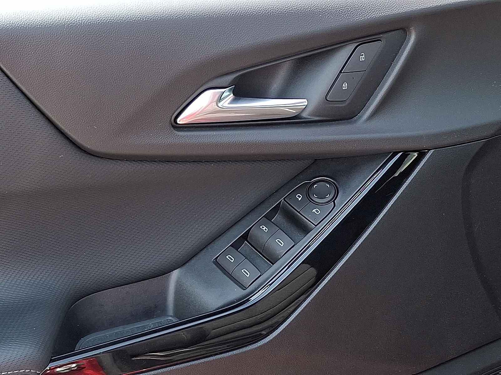 2025 Chevrolet Equinox AWD LT - Radiant Red Tintcoat - GNT exterior view 16