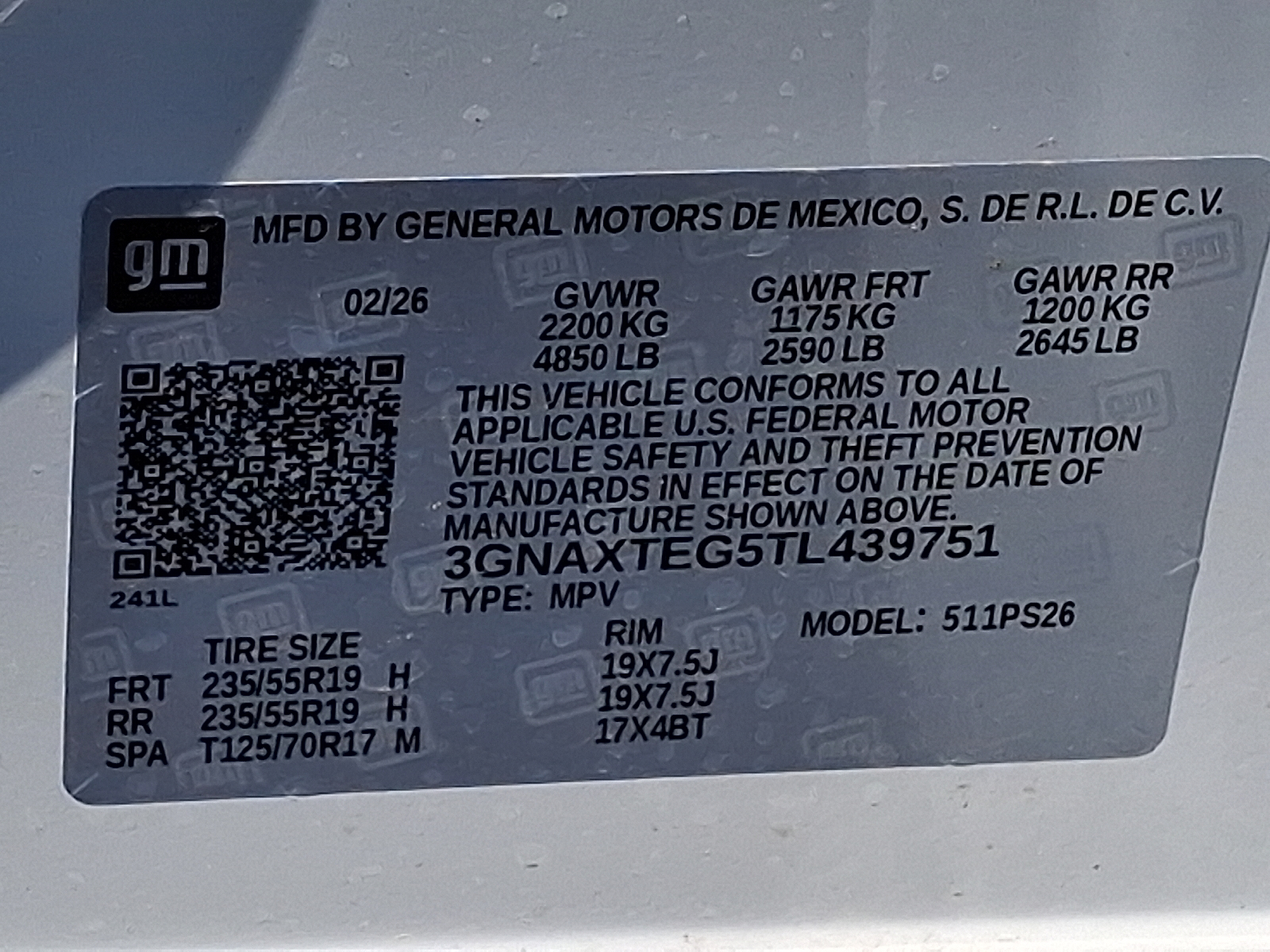 2026 Chevrolet Equinox AWD RS - Polar White Tricoat - G4J exterior view 18