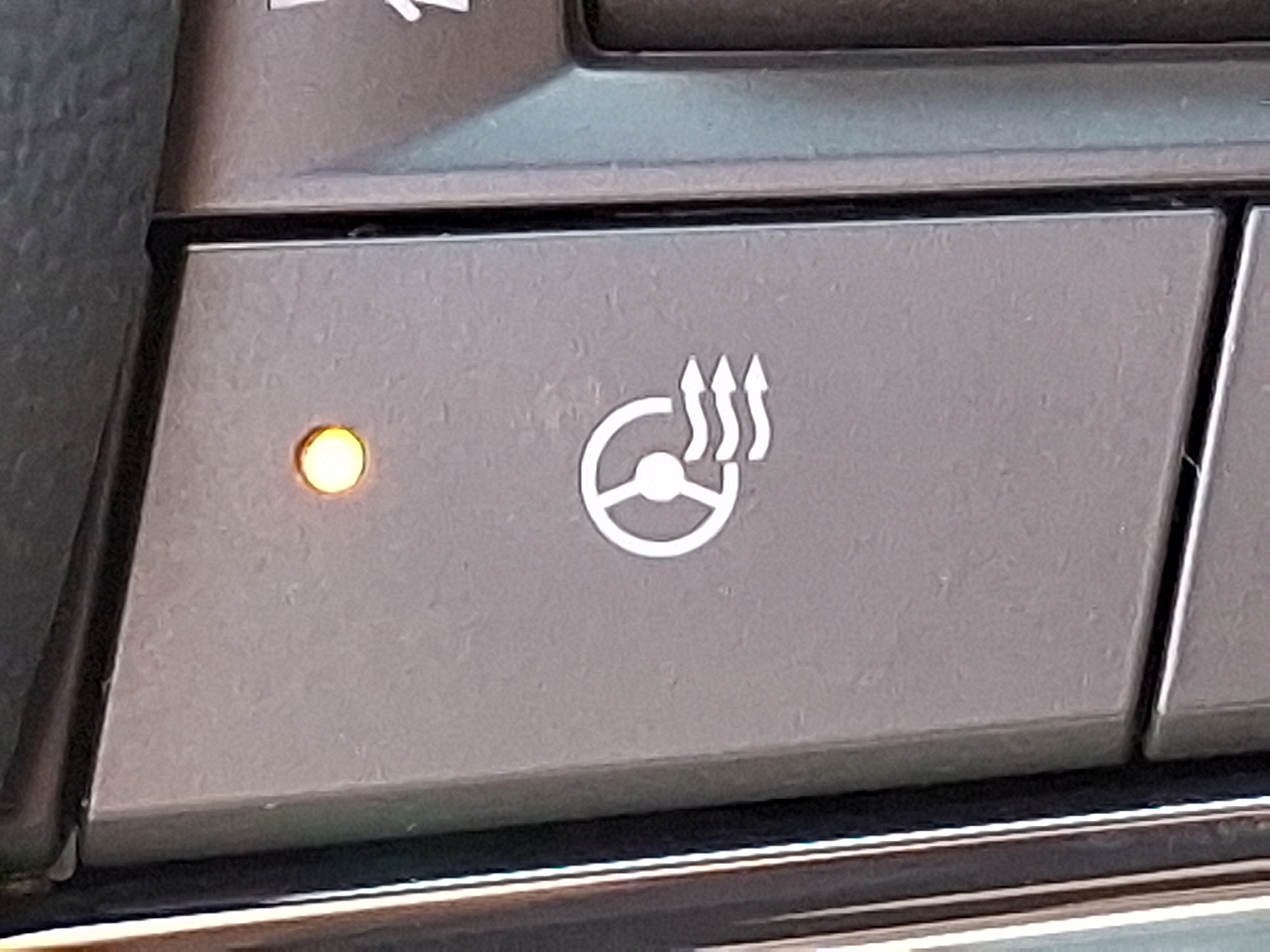 2026 Chevrolet Equinox AWD RS - Polar White Tricoat - G4J exterior view 3