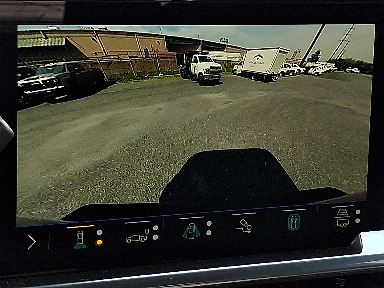 2026 Chevrolet Silverado 2500HD Crew Cab, Standard Bed, LT, 4WD - Cypress Gray - GBD exterior view 2