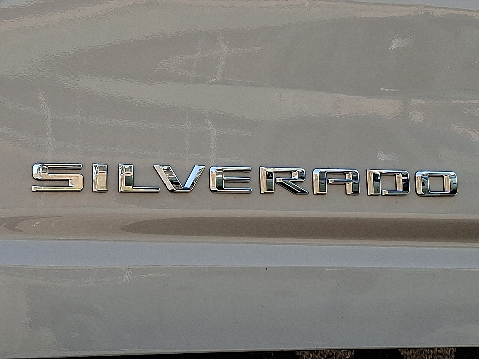 2026 Chevrolet Silverado 2500HD Crew Cab, Standard Bed, WT, 4WD - White Sands - G42 exterior view 17