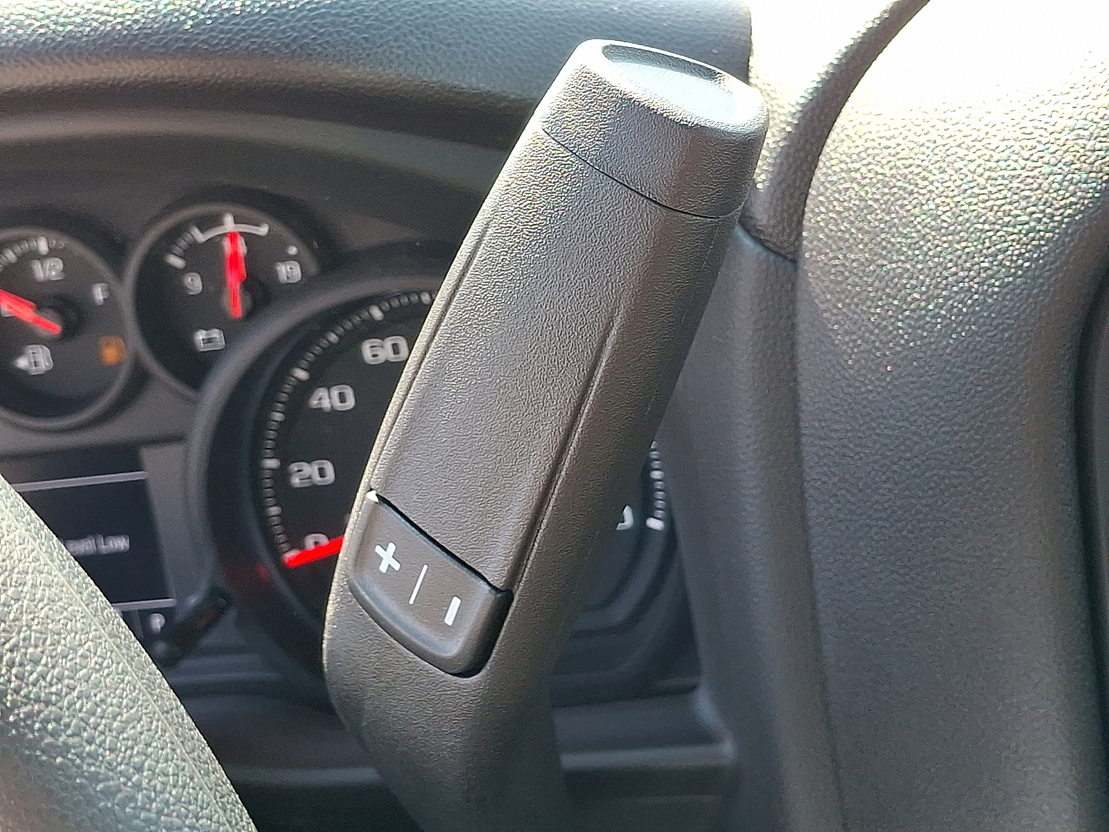 2026 Chevrolet Silverado 2500HD Crew Cab, Standard Bed, WT, 4WD - White Sands - G42 exterior view 11