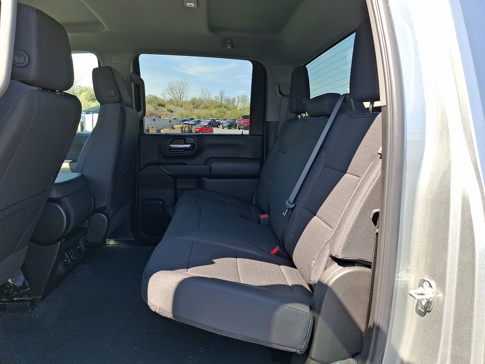 2026 Chevrolet Silverado 2500HD Crew Cab, Standard Bed, WT, 4WD - Sterling Gray Metallic - GXD exterior view 7