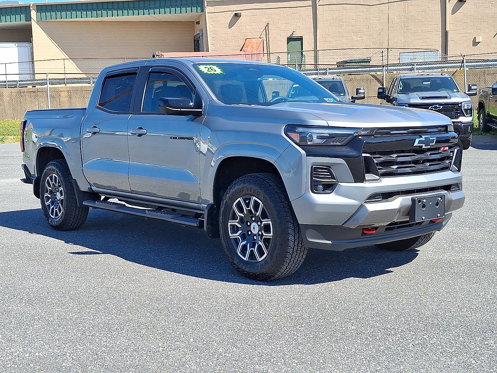 2026 Chevrolet Colorado Z71, 4WD - Sterling Gray Metallic - GXD exterior view 6