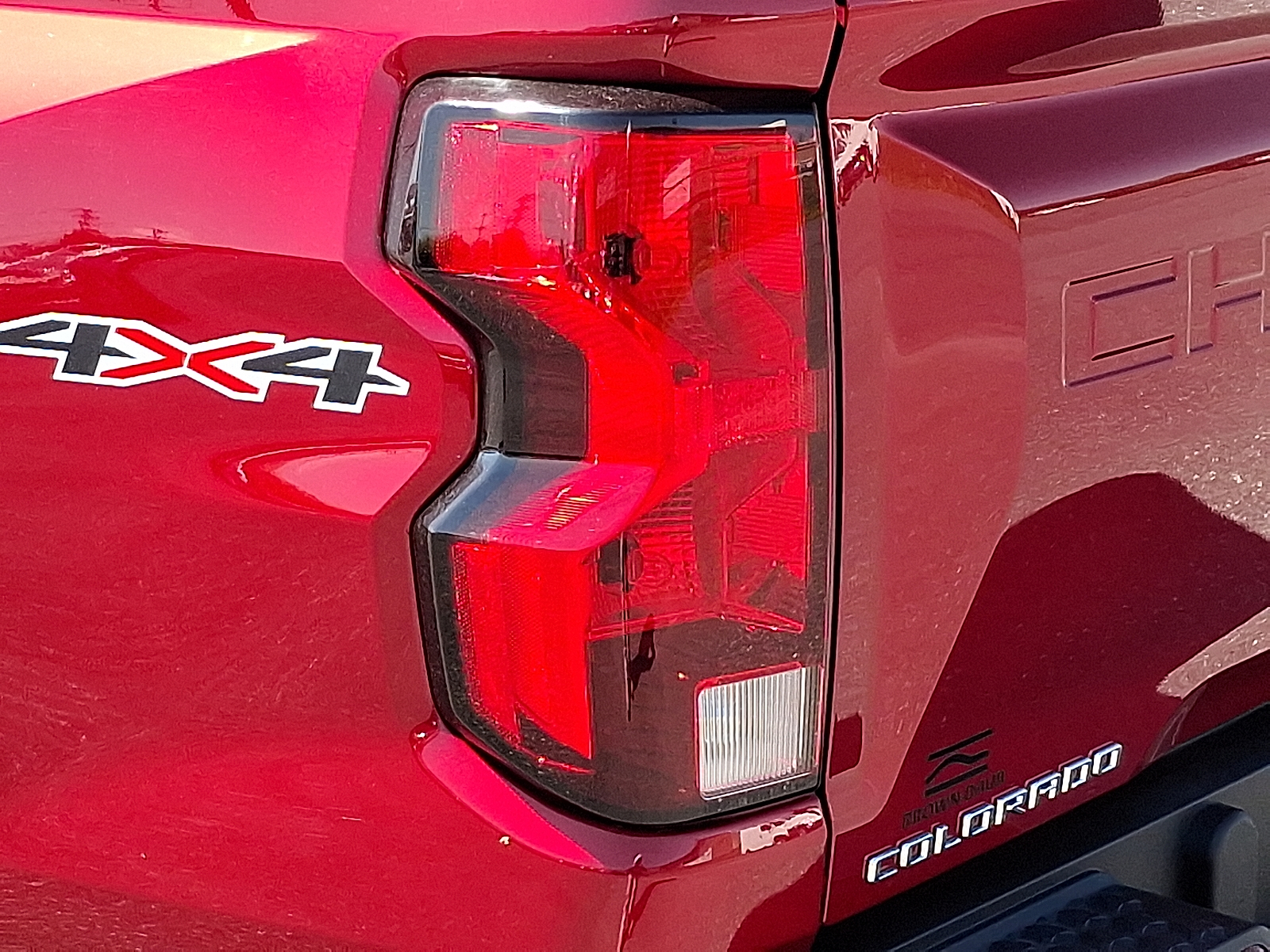 2024 Chevrolet Colorado 4WD LT - Radiant Red Tintcoat - GNT exterior view 11