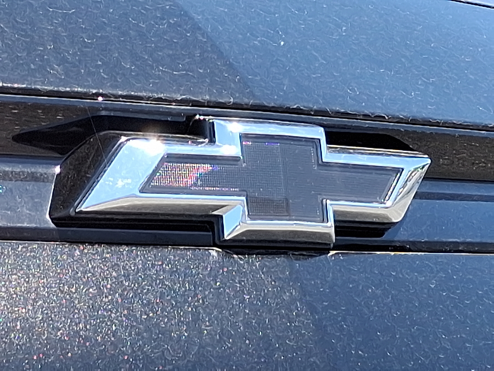 2027 Chevrolet Bolt RS FWD - Mosaic Black Metallic - GB8 exterior view 18