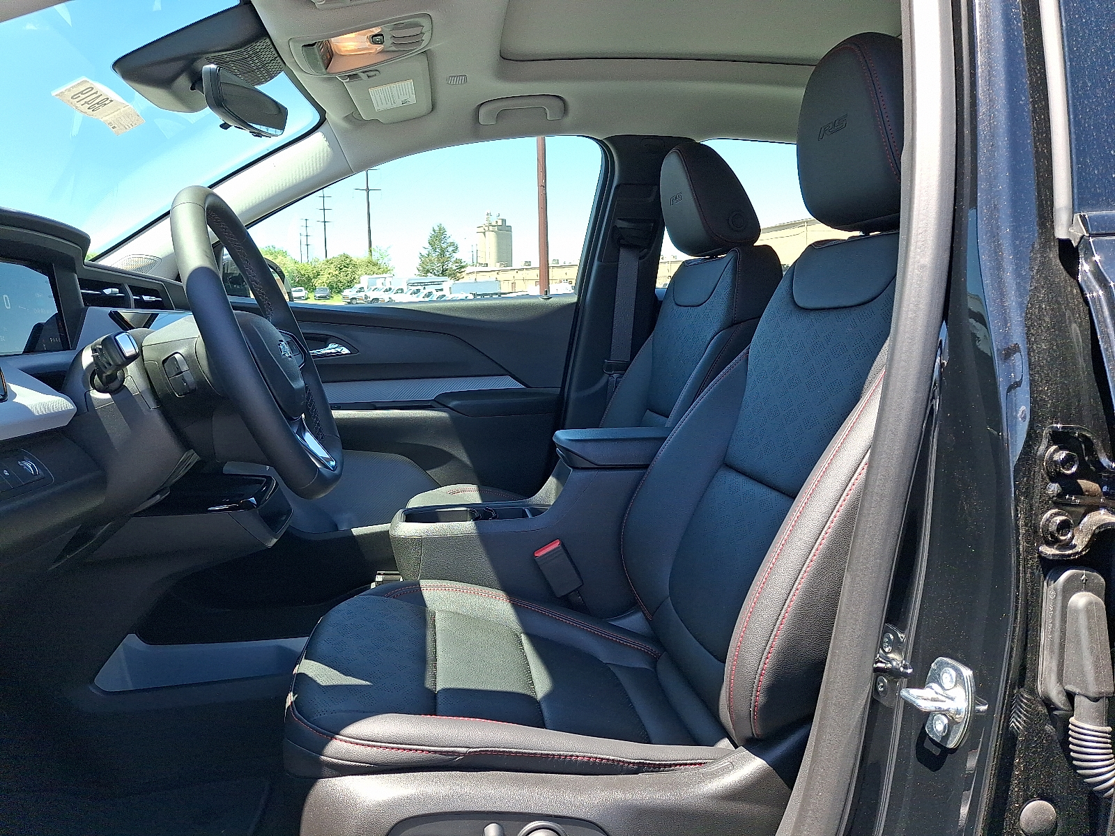 2027 Chevrolet Bolt RS FWD - Mosaic Black Metallic - GB8 exterior view 11