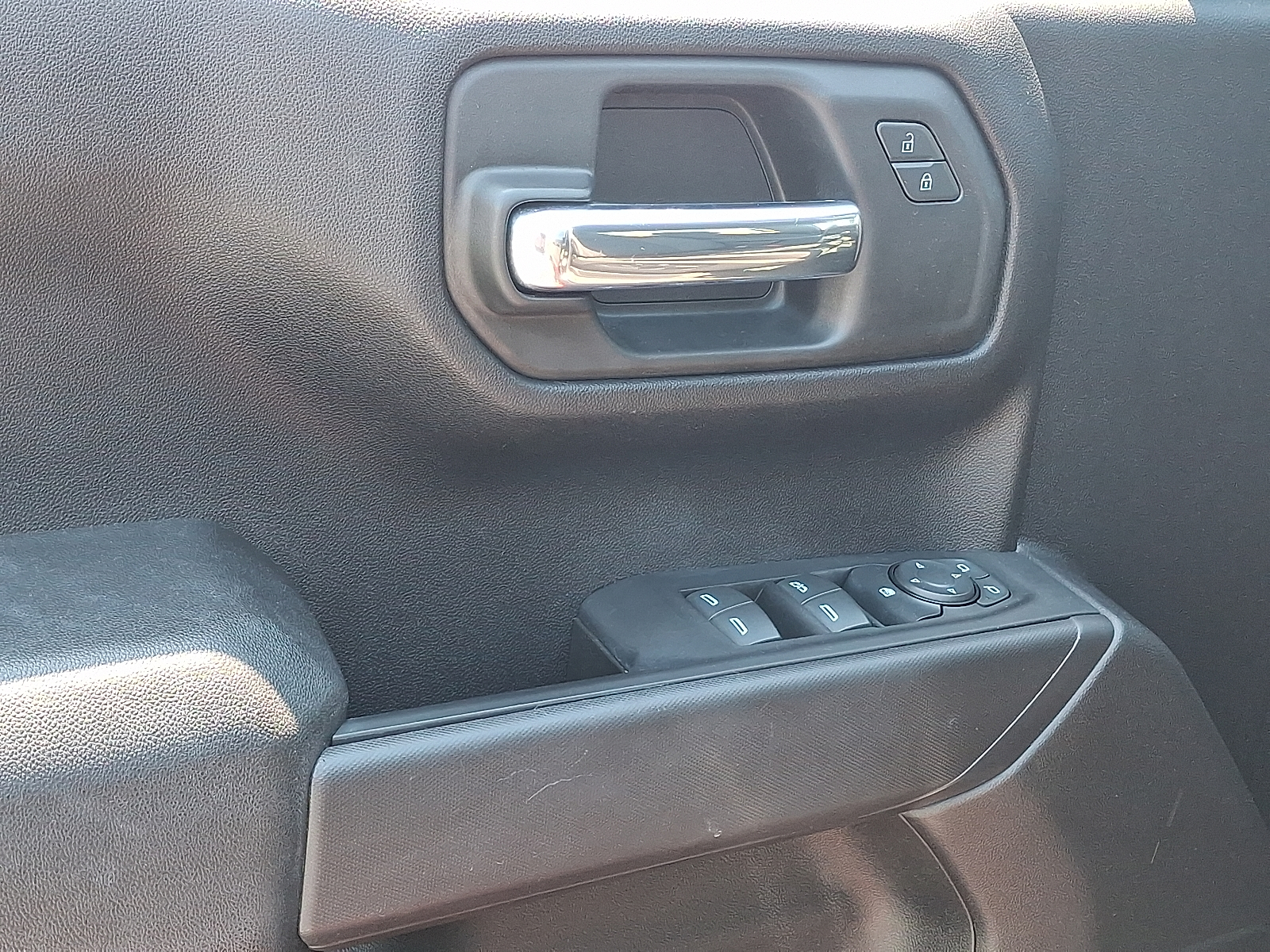 2023 Chevrolet Silverado 1500 4WD Crew Cab Short Bed Custom Trail Boss - Black - GBA exterior view 12