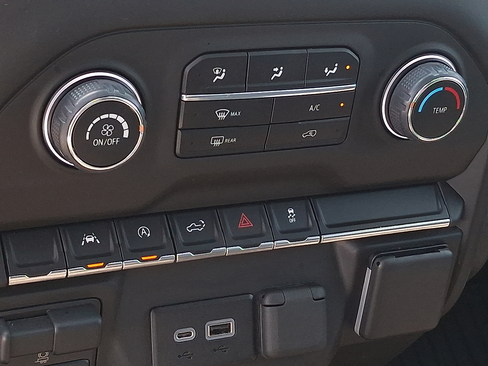 2023 Chevrolet Silverado 1500 4WD Crew Cab Short Bed Custom - Summit White - GAZ exterior view 18