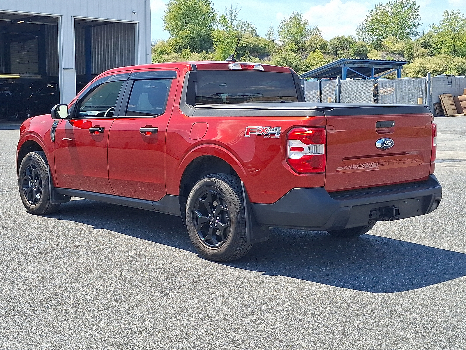 2024 Ford Maverick XLT - Hot Pepper Red Metallic Tinted Clearcoat - EA exterior view 4