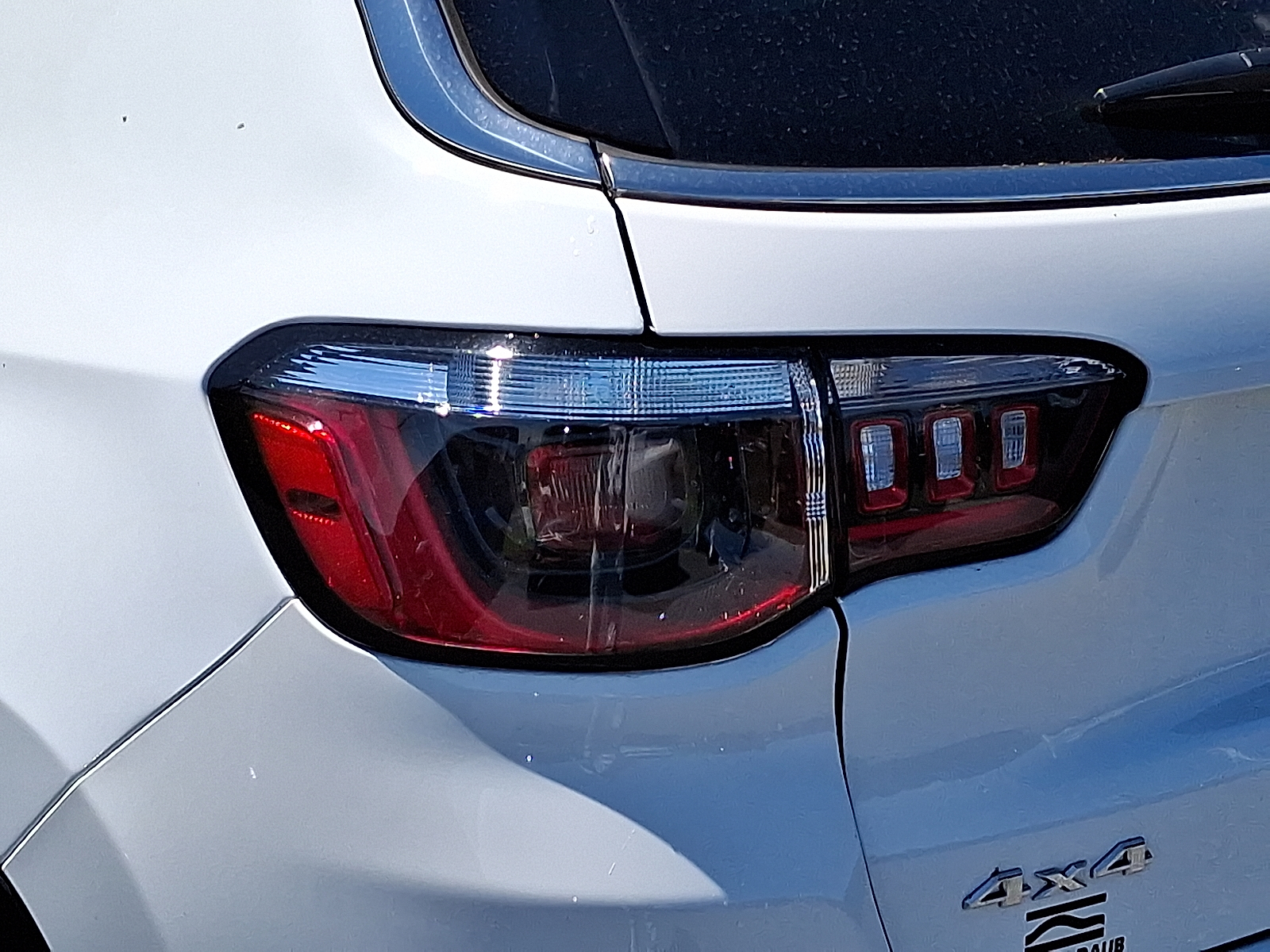2023 Jeep Compass Limited 4x4 - Bright White Clearcoat - PW7 exterior view 11