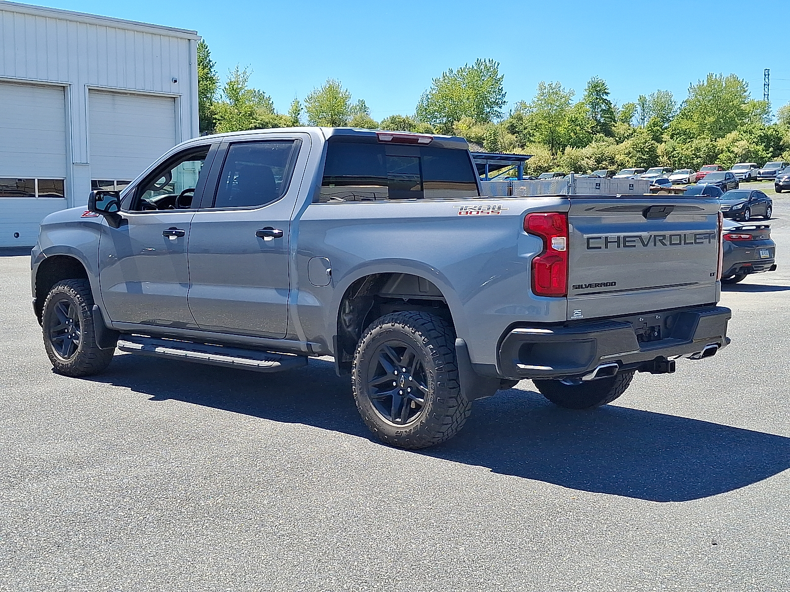 2021 Chevrolet Silverado 1500 4WD Crew Cab Short Bed LT Trail Boss - Satin Steel Metallic - G9K exterior view 7