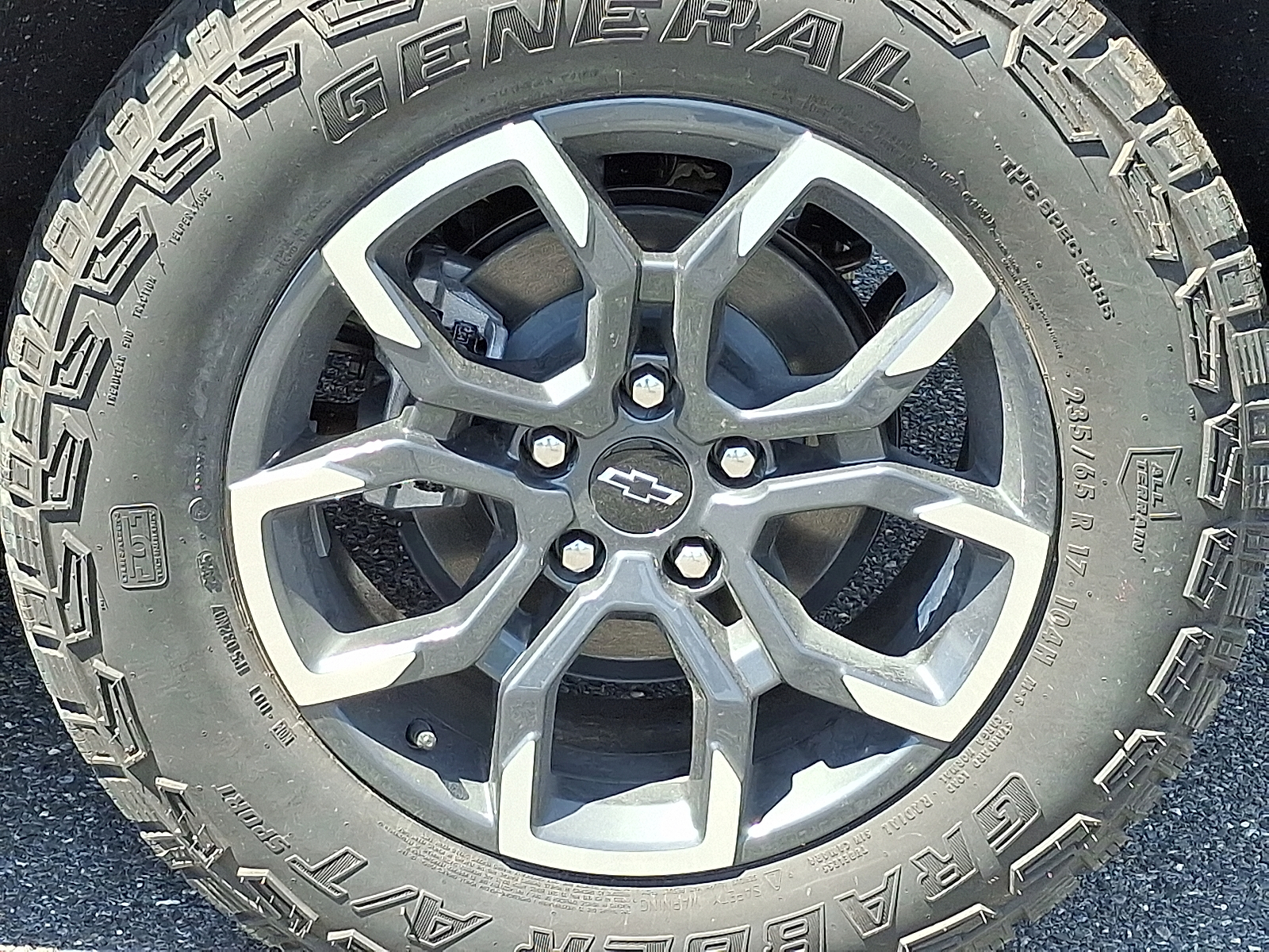 2026 Chevrolet Equinox AWD ACTIV - Radiant Red Tintcoat - GNT exterior view 8