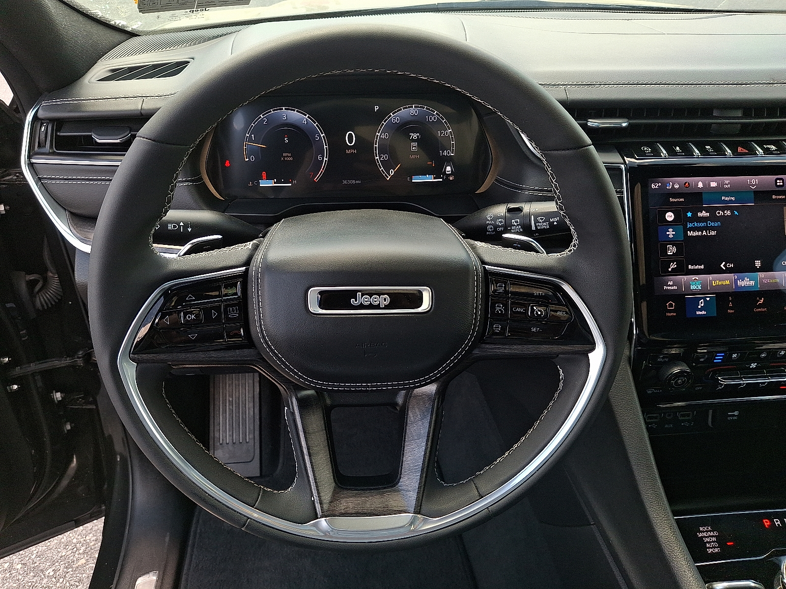 2023 Jeep Grand Cherokee L Overland 4x4 - Rocky Mountain Pearlcoat - PFJ exterior view 17