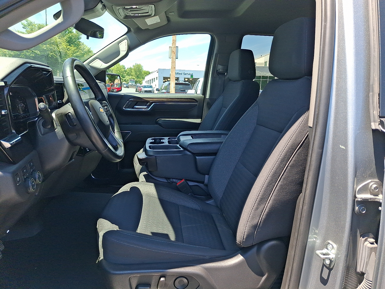2023 Chevrolet Silverado 1500 4WD Crew Cab Short Bed LT with 2FL - Sterling Gray Metallic - GXD exterior view 17