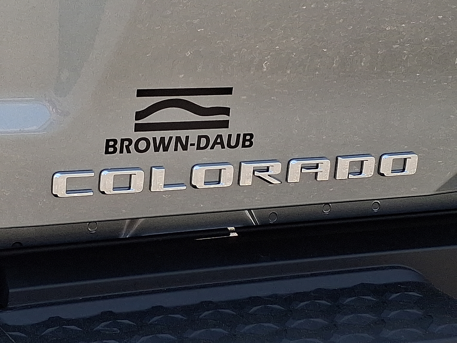 2026 Chevrolet Colorado LT, 4WD - Sterling Gray Metallic - GXD exterior view 18