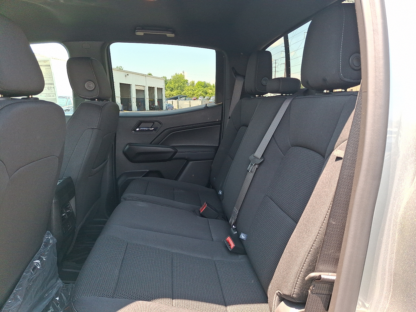 2026 Chevrolet Colorado LT, 4WD - Sterling Gray Metallic - GXD exterior view 8