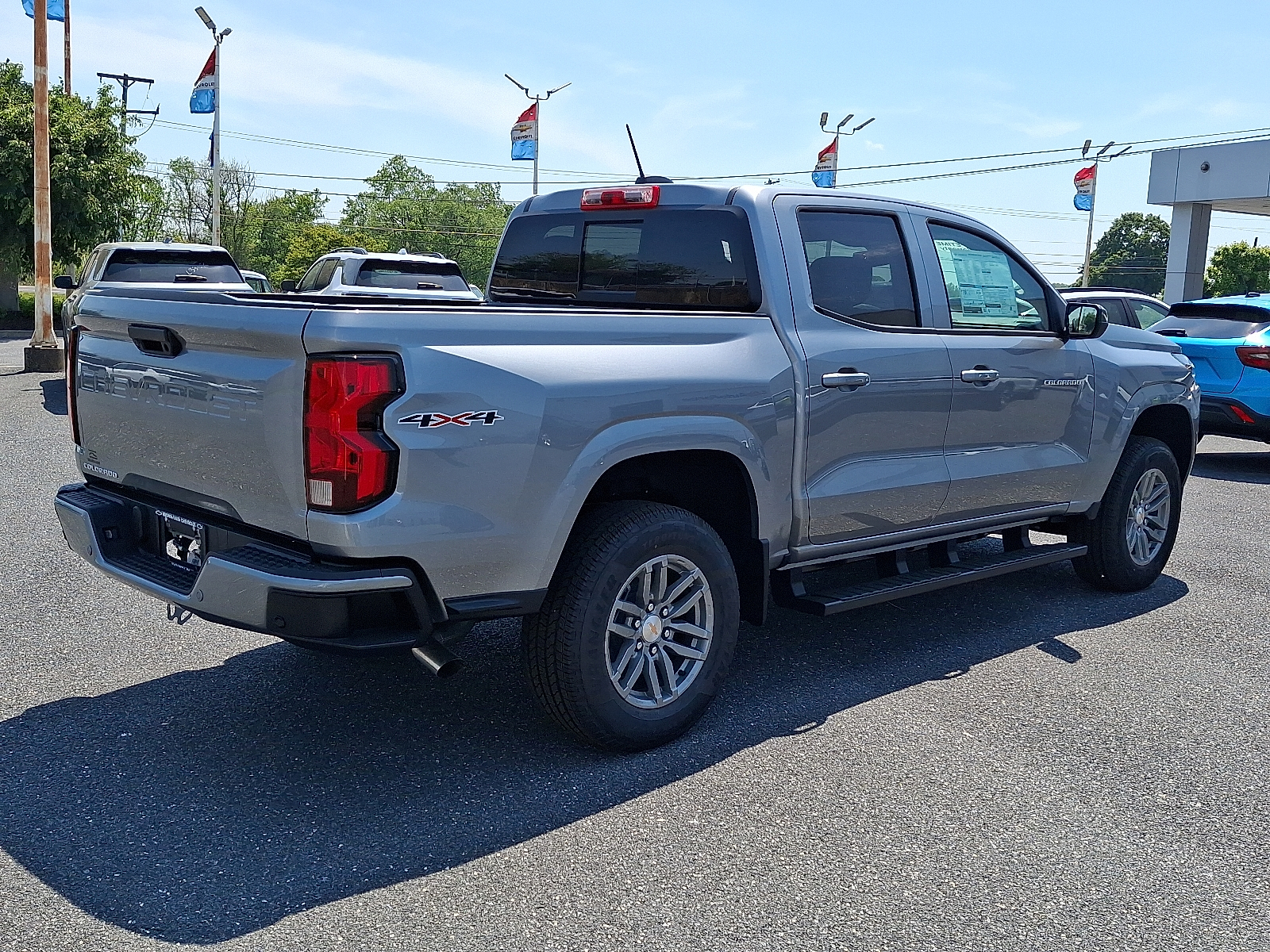 2026 Chevrolet Colorado LT, 4WD - Sterling Gray Metallic - GXD exterior view 5