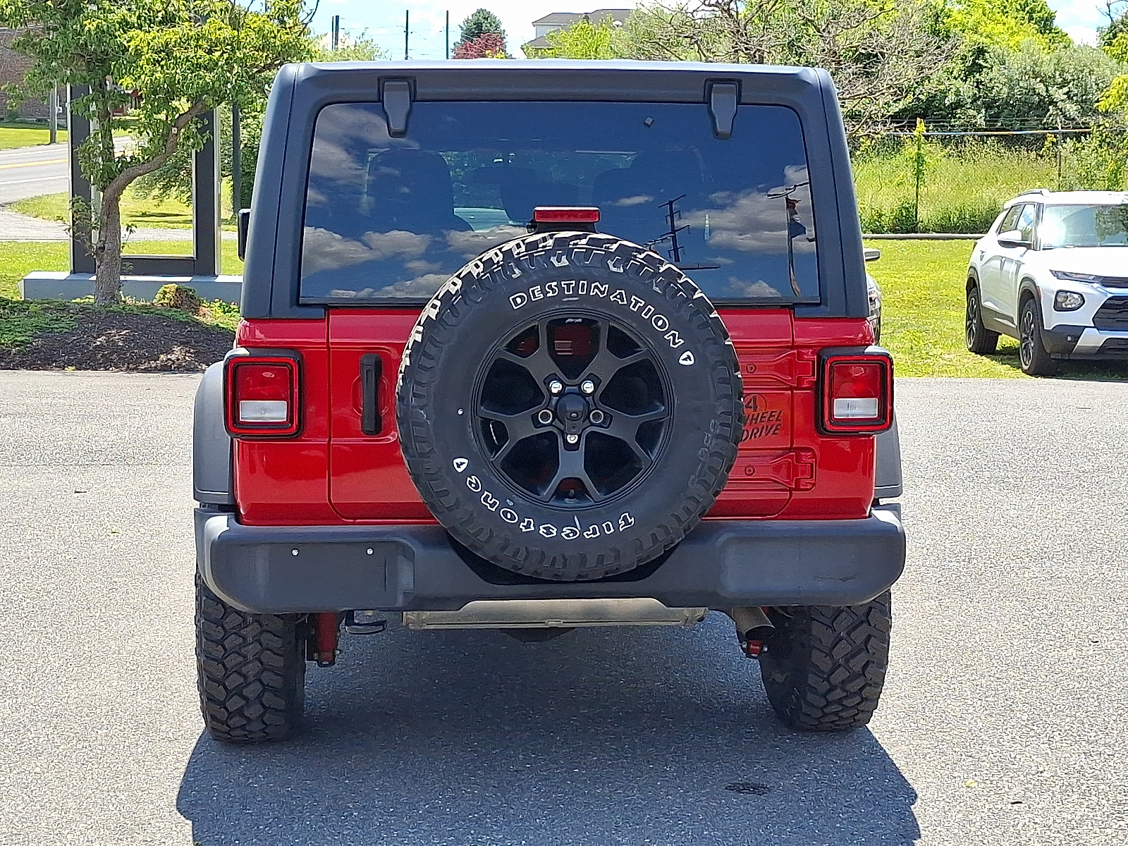 2022 Jeep Wrangler Unlimited Willys 4x4 - Firecracker Red Clearcoat - PRC exterior view 5