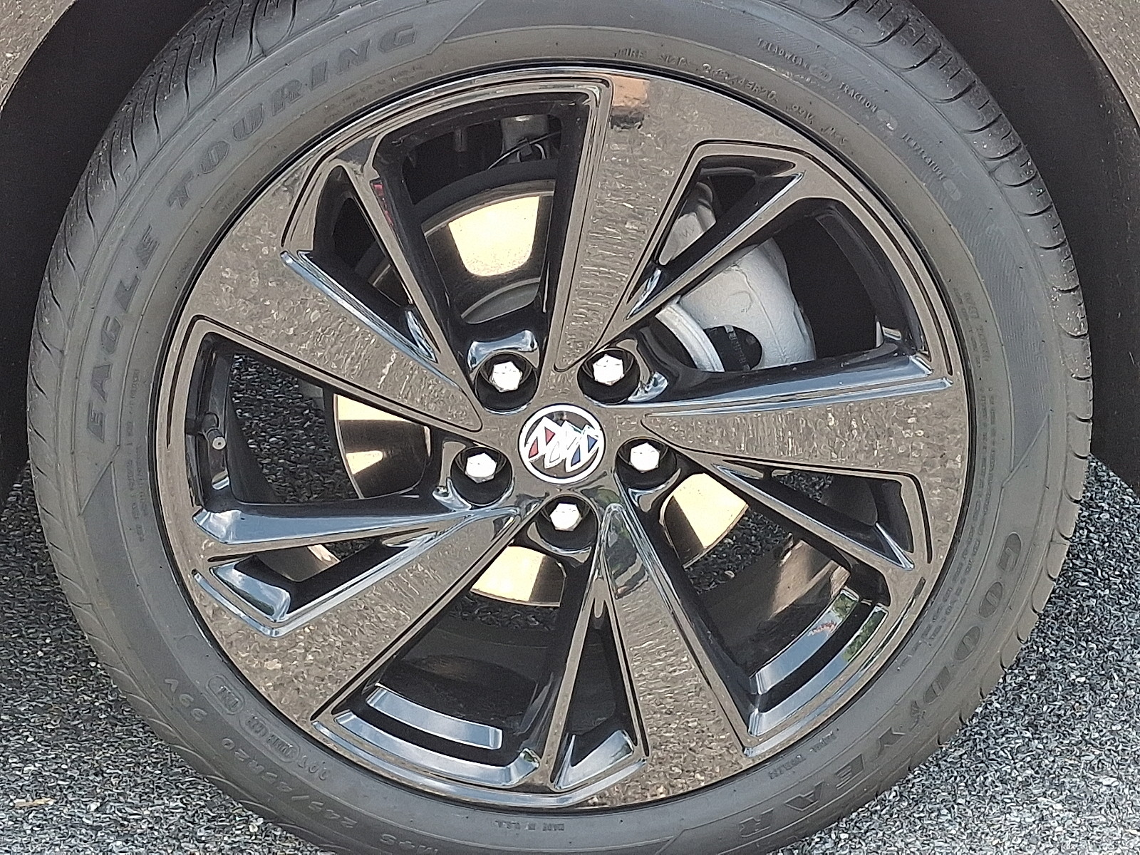 2023 Buick Envision Essence AWD - Cinnabar Metallic - GEJ exterior view 10