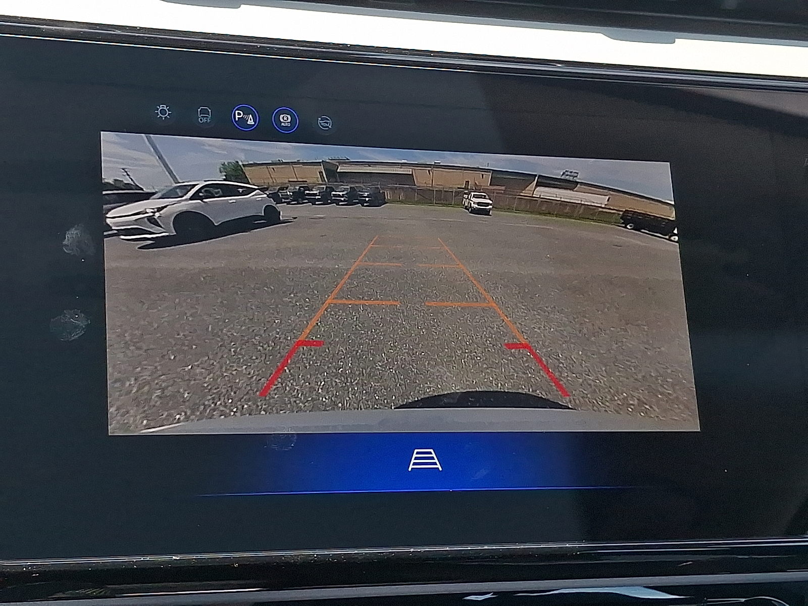 2027 Chevrolet Bolt LT FWD - Summit White - GAZ exterior view 13