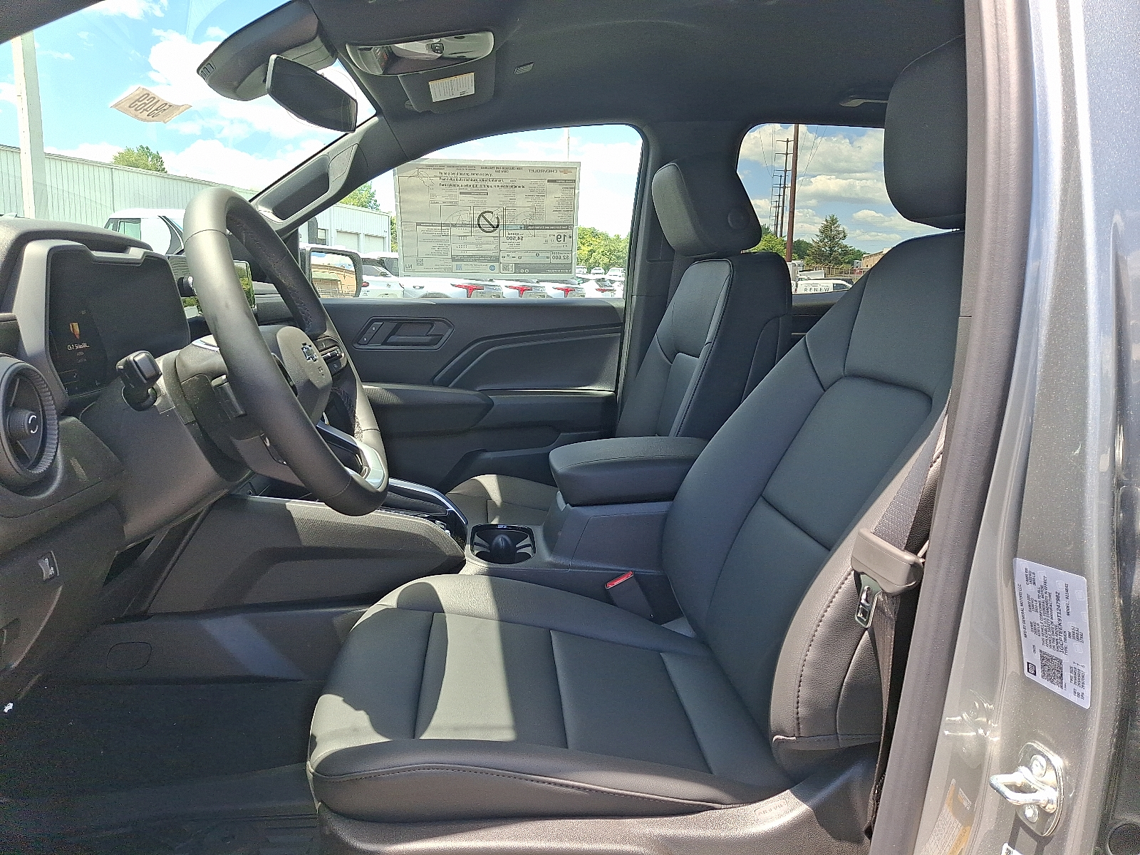 2026 Chevrolet Colorado Trail Boss, 4WD - Sterling Gray Metallic - GXD exterior view 12