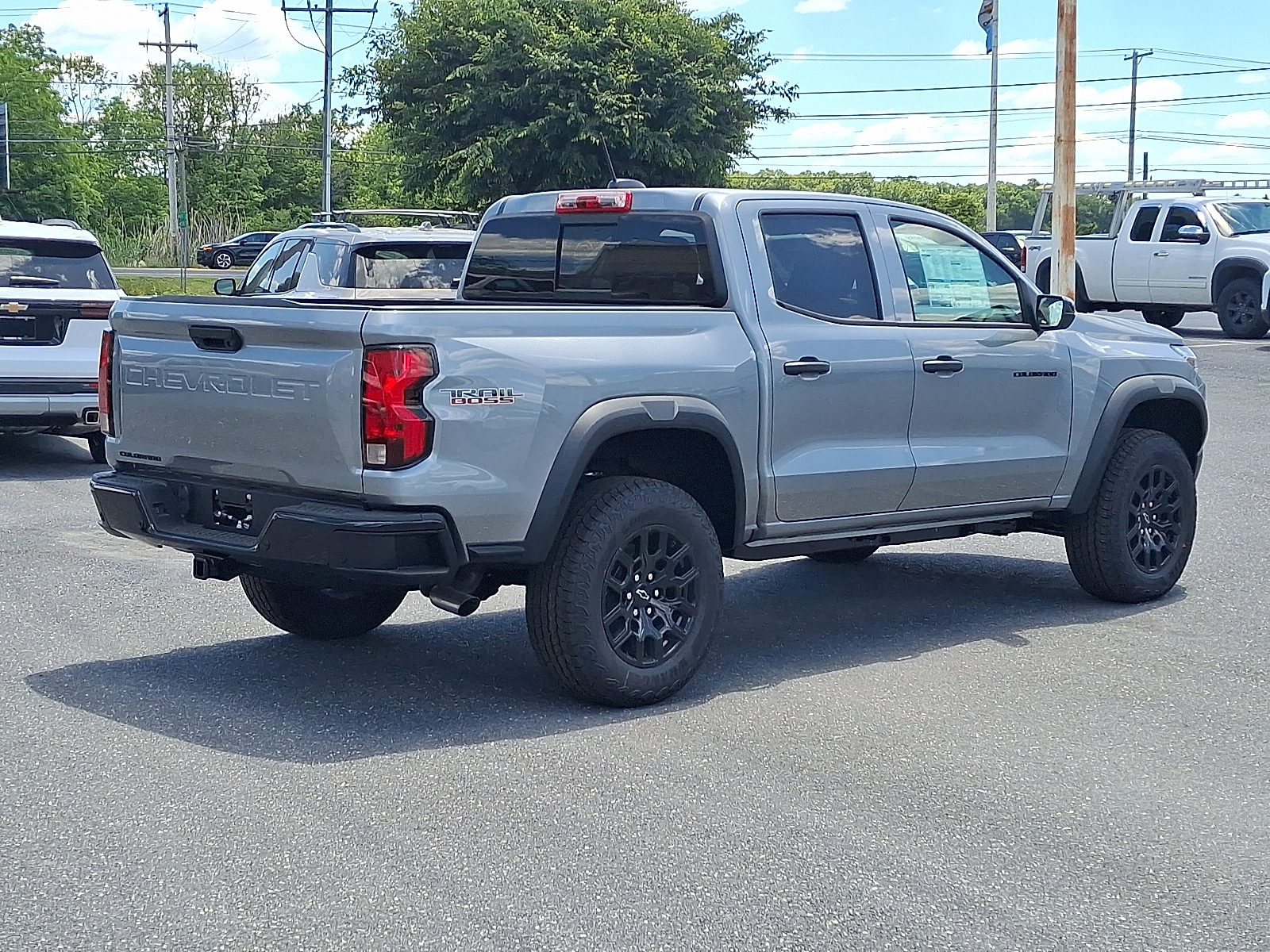 2026 Chevrolet Colorado Trail Boss, 4WD - Sterling Gray Metallic - GXD exterior view 6