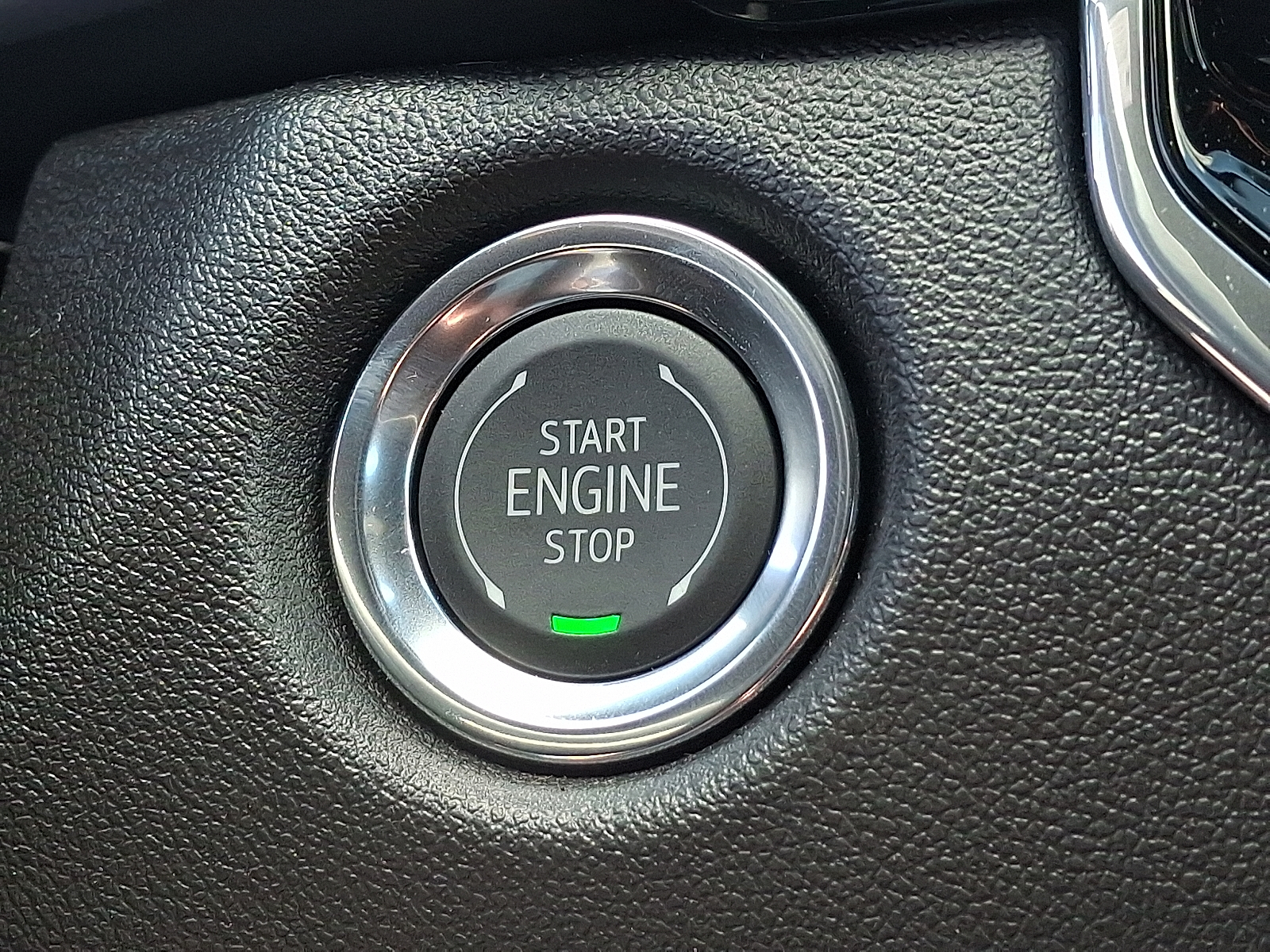 2026 Chevrolet Colorado Trail Boss, 4WD - Sterling Gray Metallic - GXD exterior view 14