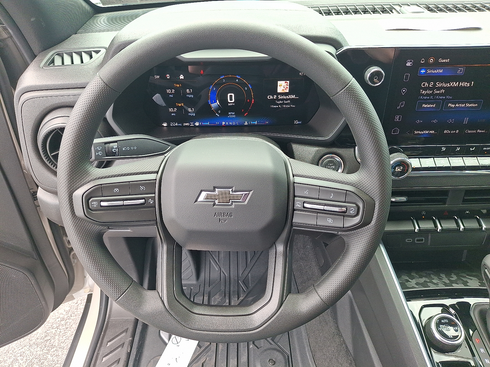 2026 Chevrolet Colorado Trail Boss, 4WD - White Sands - G42 exterior view 10
