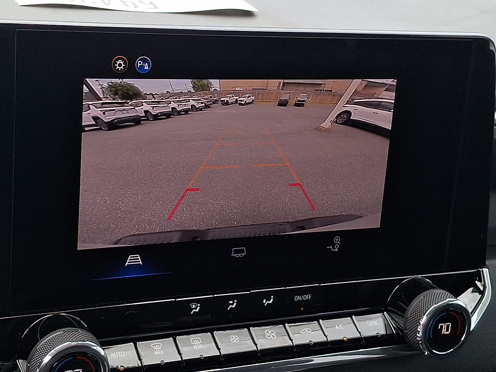 2026 Chevrolet Colorado Trail Boss, 4WD - White Sands - G42 exterior view 14