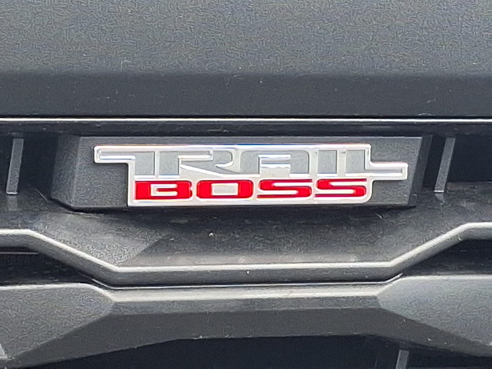 2026 Chevrolet Colorado Trail Boss, 4WD - White Sands - G42 exterior view 19