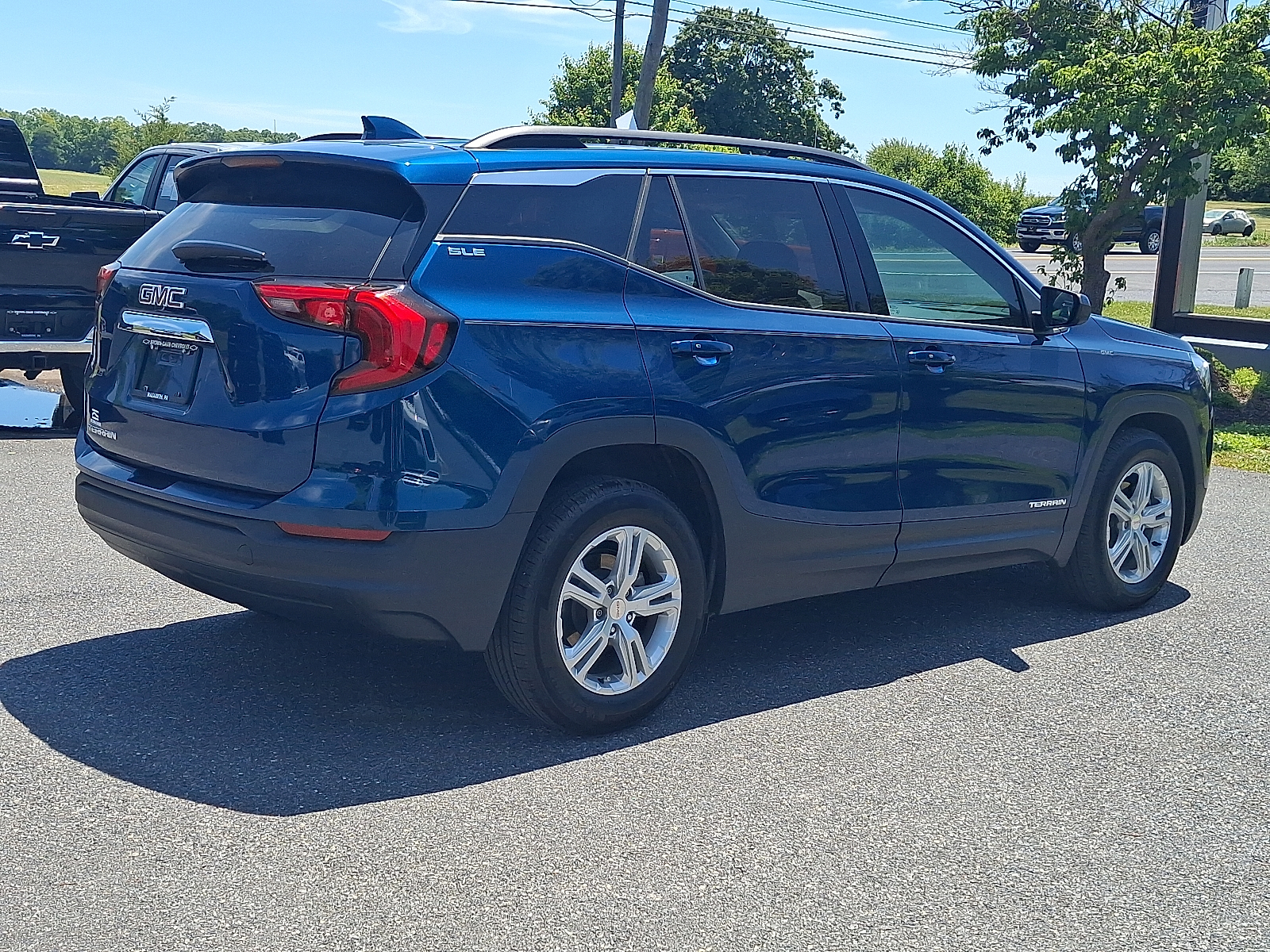 2020 GMC Terrain FWD SLE - Blue Emerald Metallic - G6O exterior view 6
