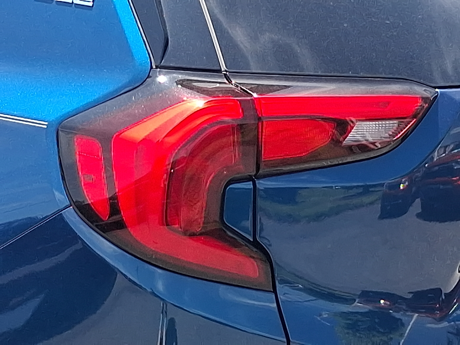 2020 GMC Terrain FWD SLE - Blue Emerald Metallic - G6O exterior view 10