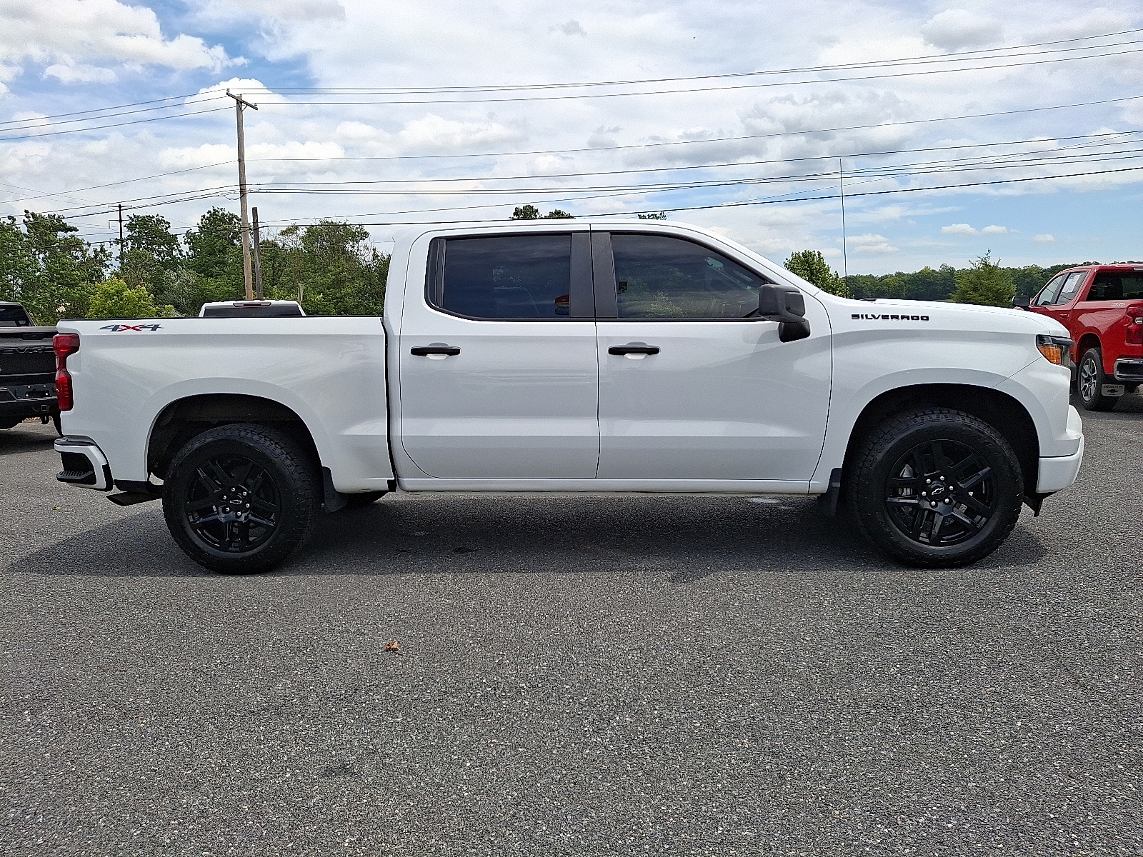 2022 Chevrolet Silverado 1500 4WD Crew Cab Short Bed Custom - Summit White - GAZ exterior view 7