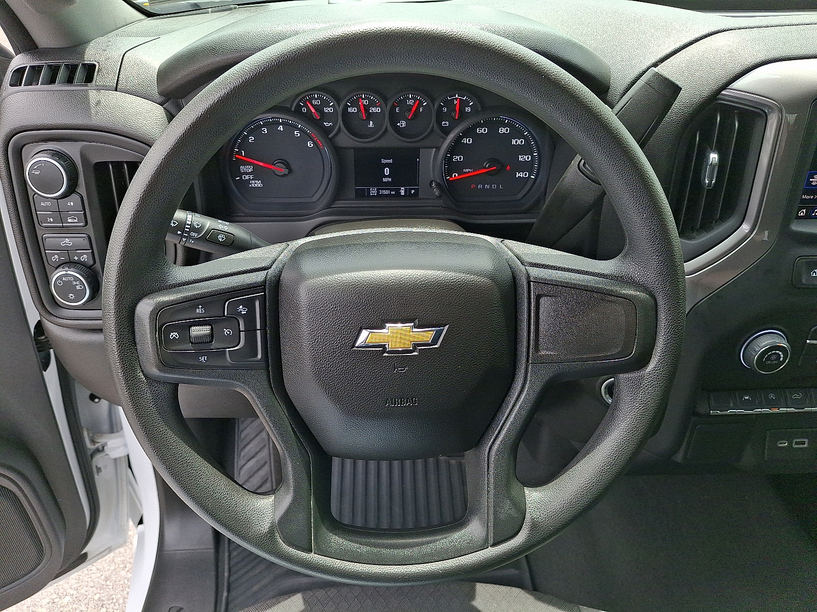 2022 Chevrolet Silverado 1500 4WD Crew Cab Short Bed Custom - Summit White - GAZ exterior view 15