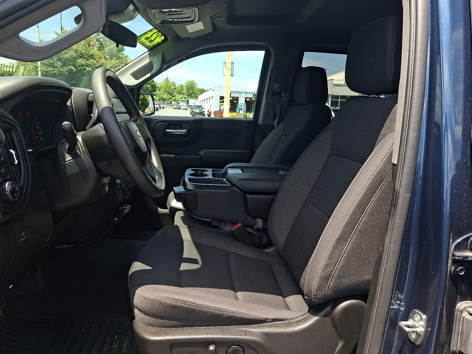 2022 Chevrolet Silverado 1500 4WD Crew Cab Short Bed Custom - Northsky Blue Metallic - GA0 exterior view 14