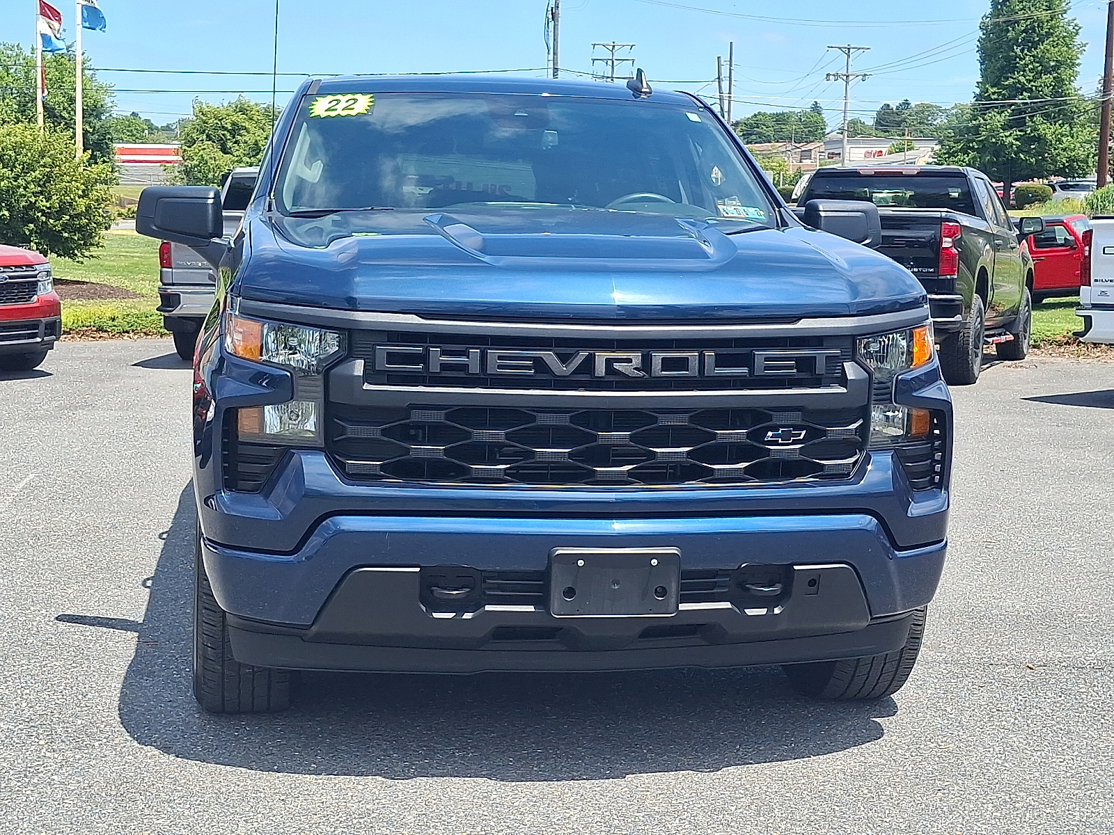 2022 Chevrolet Silverado 1500 4WD Crew Cab Short Bed Custom - Northsky Blue Metallic - GA0 exterior view 2