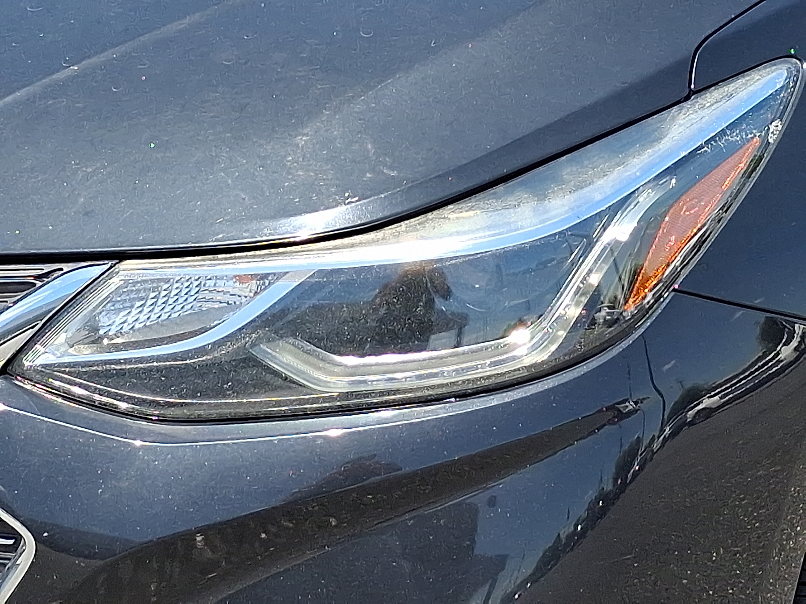 2017 Chevrolet Cruze Premier Auto - Mosaic Black Metallic - GB8 exterior view 12