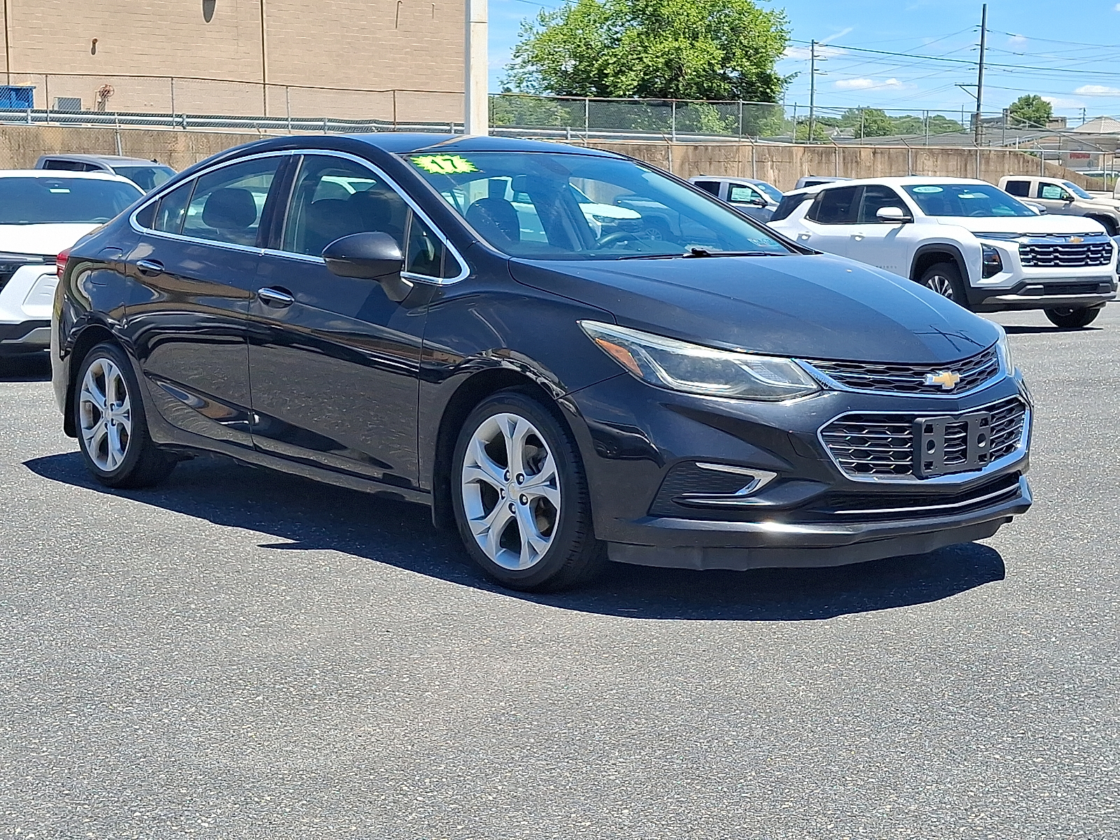 2017 Chevrolet Cruze Premier Auto - Mosaic Black Metallic - GB8 exterior view 6