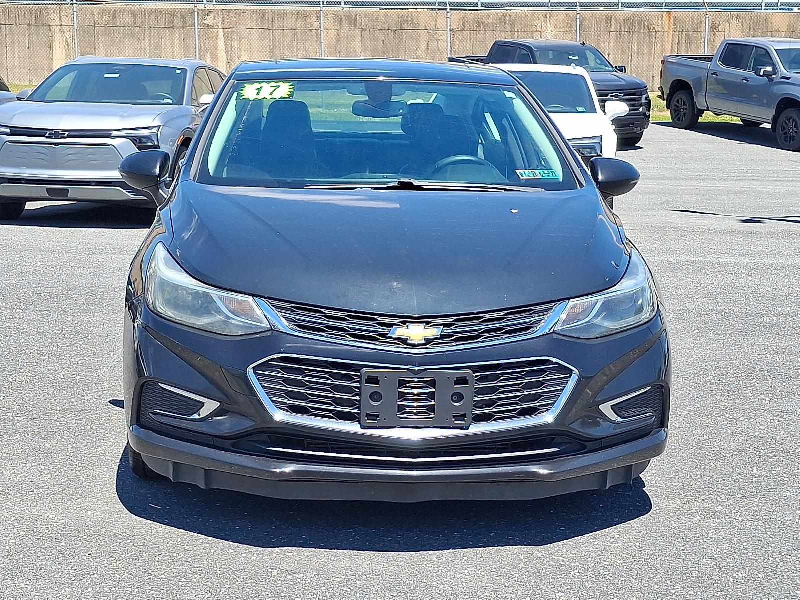 2017 Chevrolet Cruze Premier Auto - Mosaic Black Metallic - GB8 exterior view 5