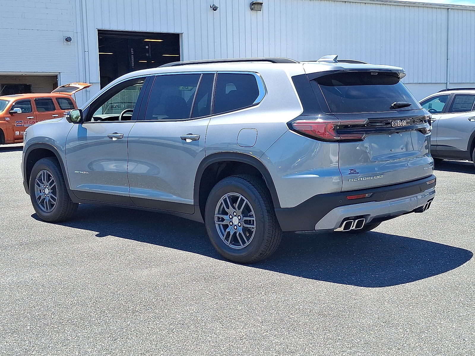 2026 GMC Acadia Elevation AWD - Sterling Metallic - GXD exterior view 7