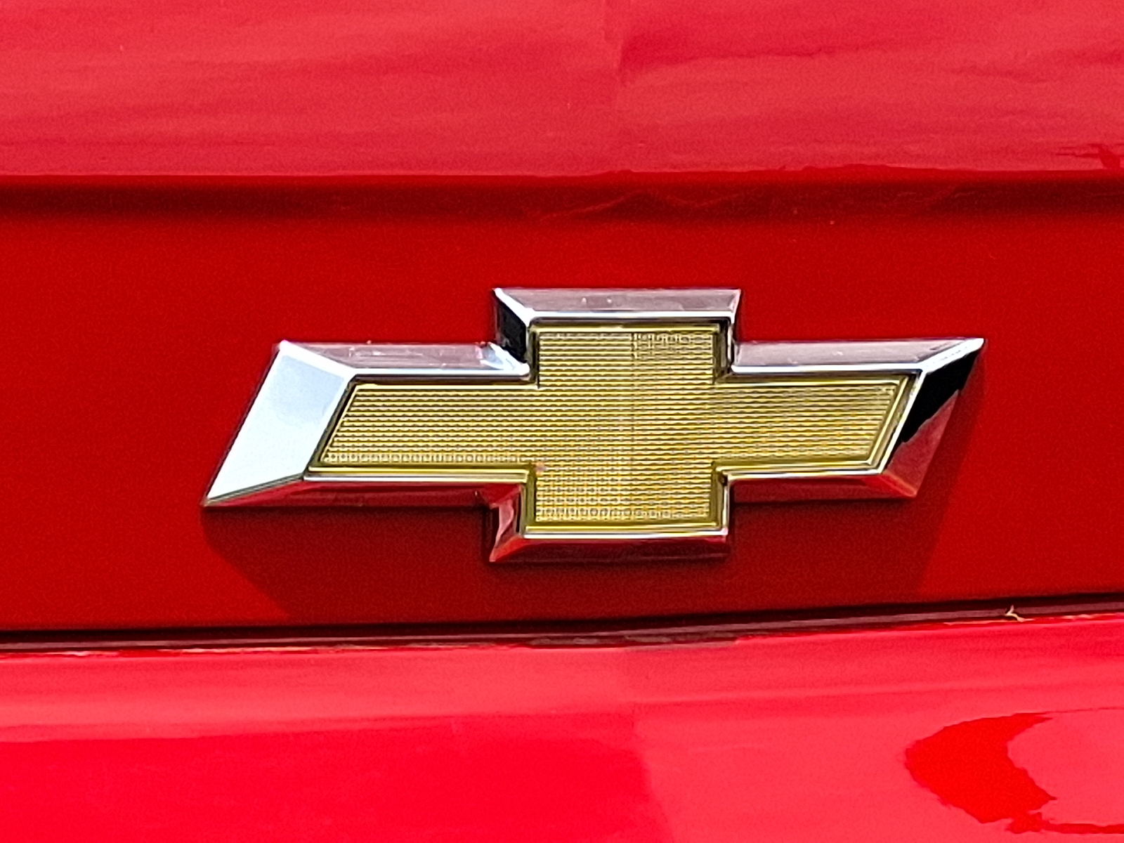 2010 Chevrolet Camaro 1LS - Victory Red - GCN exterior view 8
