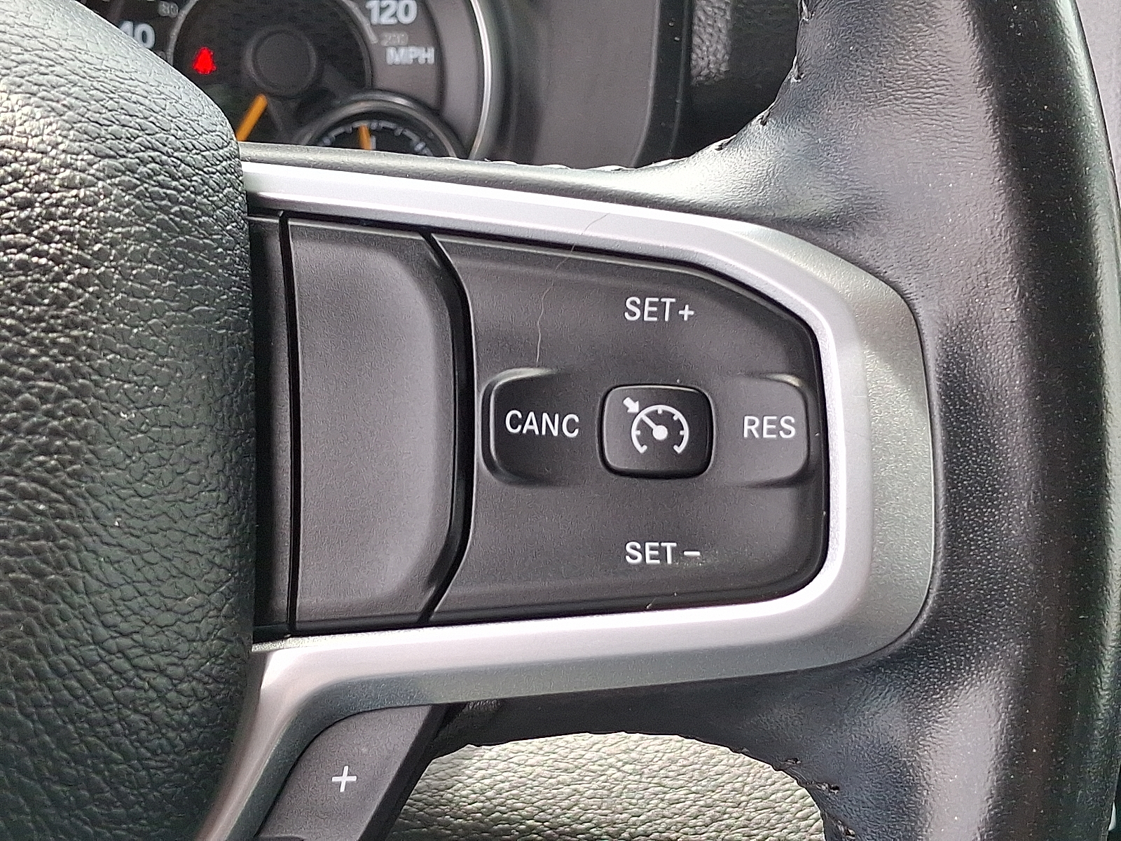 2022 Ram 1500 Big Horn Crew Cab 4x4 5'7