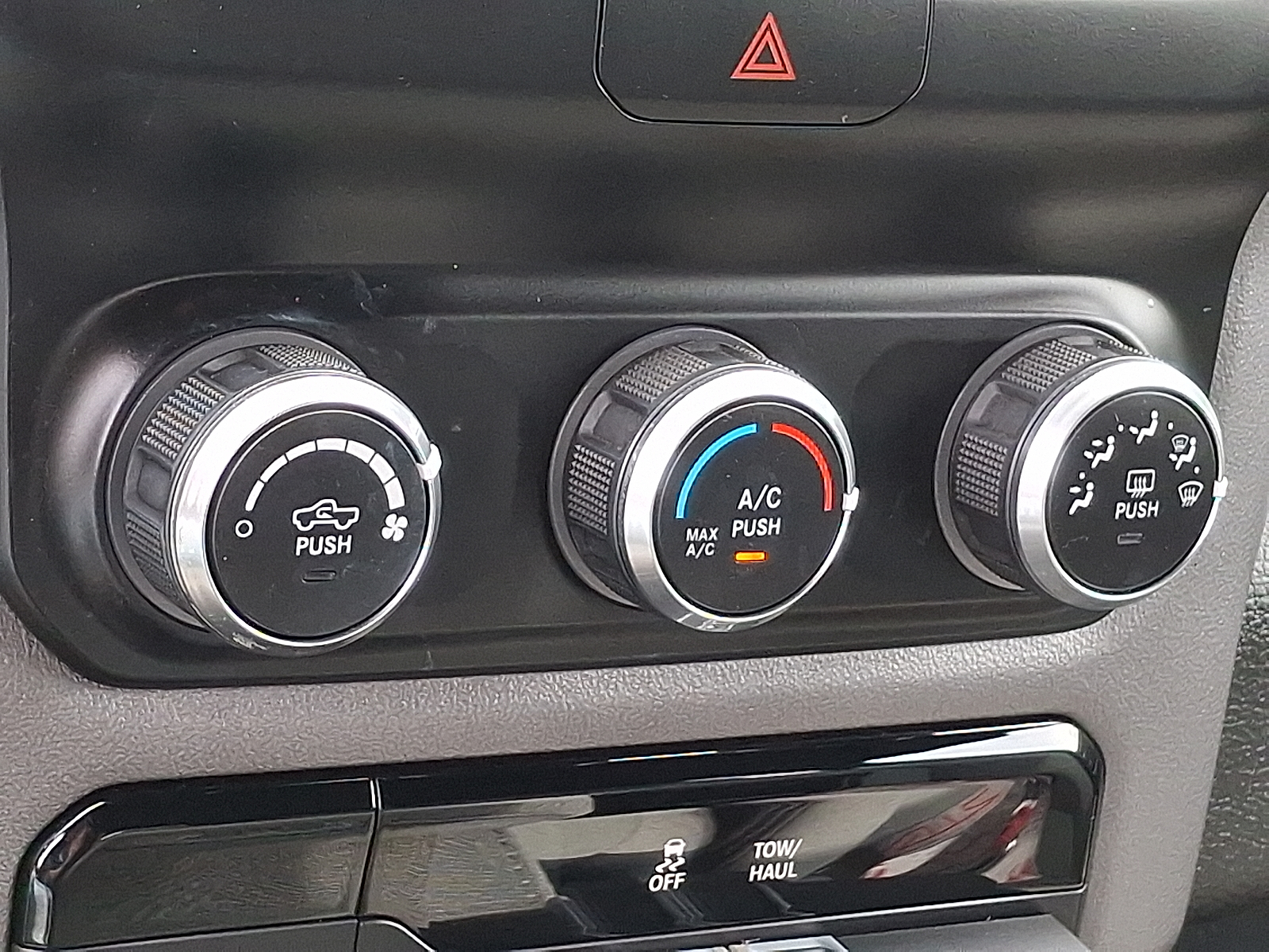 2022 Ram 1500 Big Horn Crew Cab 4x4 5'7