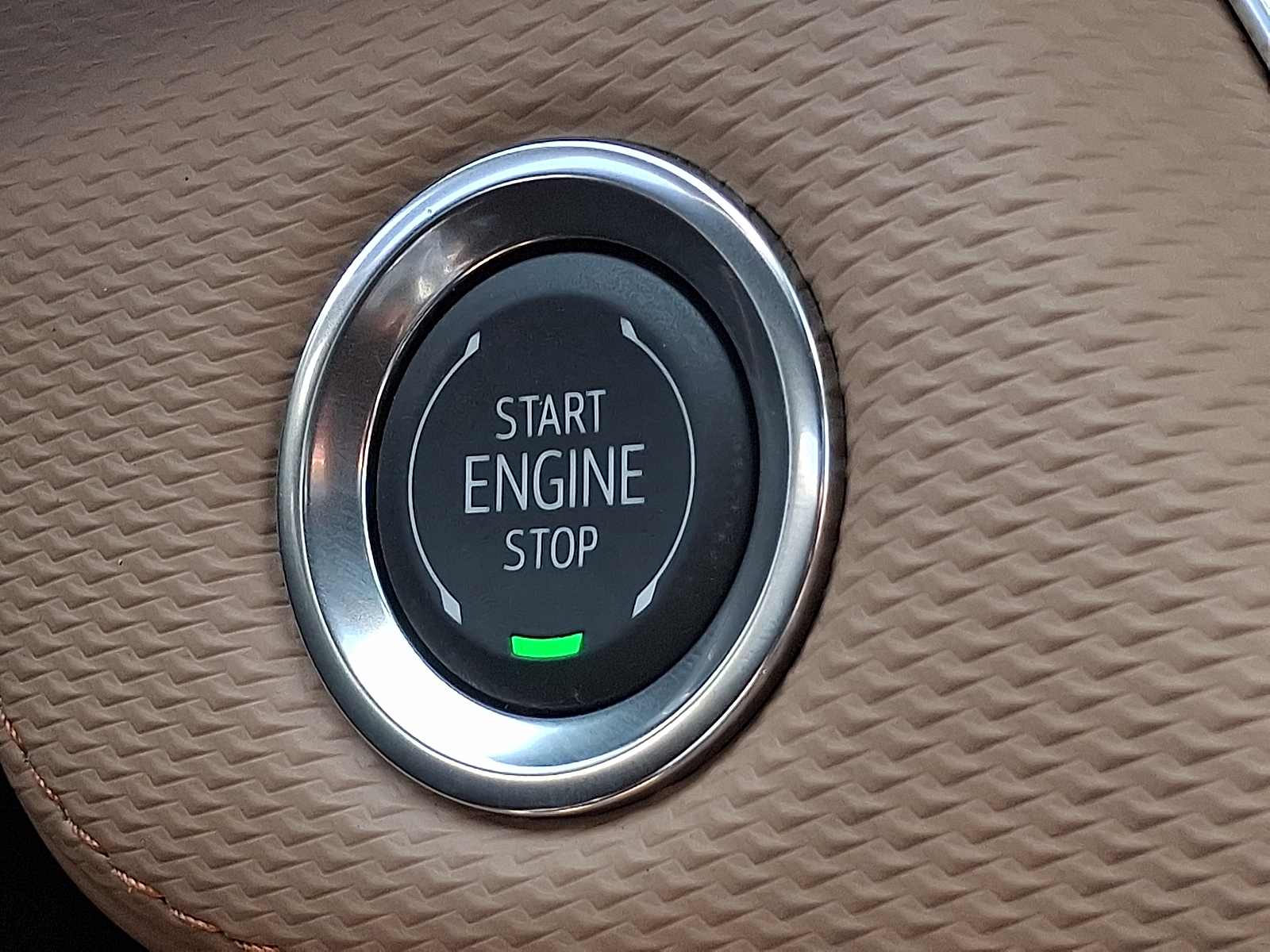 2026 Chevrolet Equinox AWD ACTIV - Polar White Tricoat - G4J exterior view 16