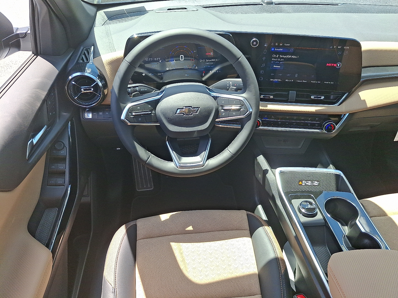 2026 Chevrolet Equinox AWD ACTIV - Polar White Tricoat - G4J exterior view 10